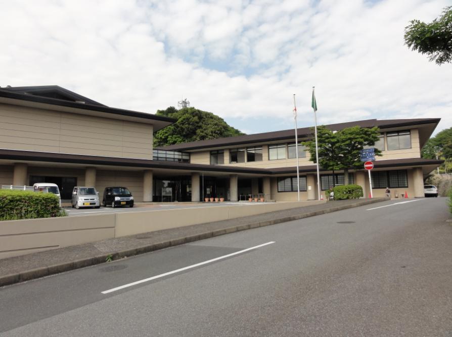 park. Nagaura Okanojo to Library 550m