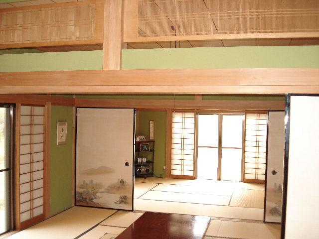 Non-living room. Following Japanese-style room