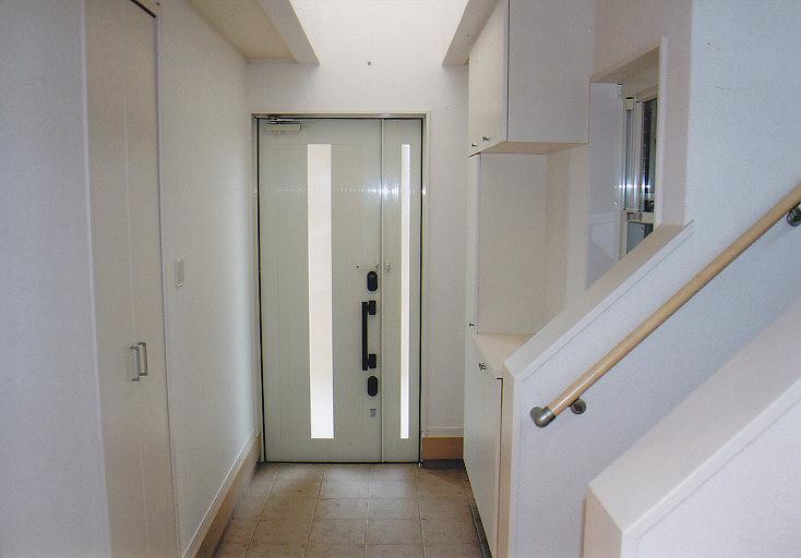 Entrance. Little entrance floor of spread
