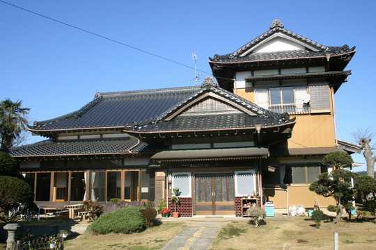 Local appearance photo. Authentic Japanese-style house