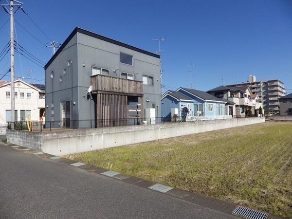 Local photos, including front road