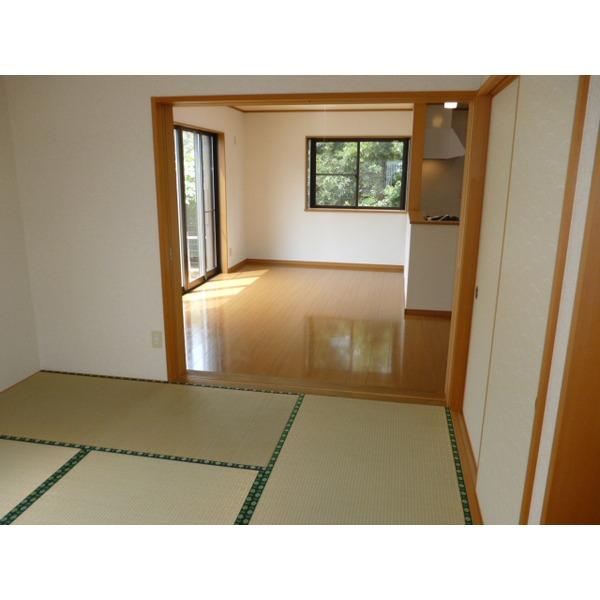 Living. Japanese-style room of Tsuzukiai ・ living