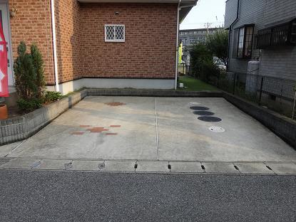 Parking lot