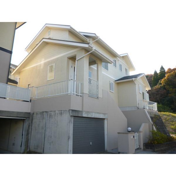 Local appearance photo. Appearance (located on a hill)