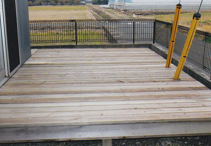 Other. Wood deck that can be various available