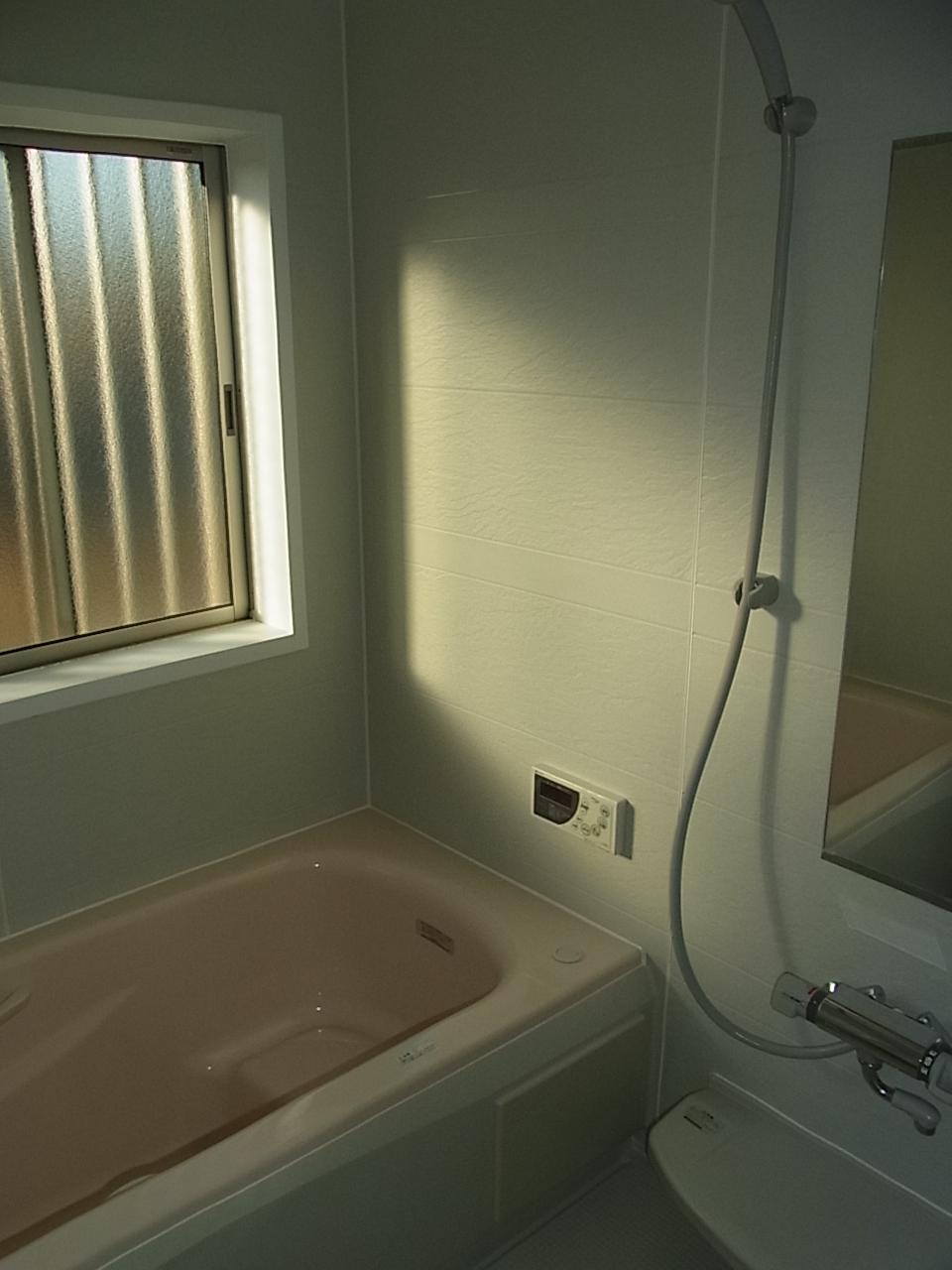 Bathroom. Indoor (March 2013) Shooting ◎ Reheating function ・ Bathroom ventilation drying heating with !!