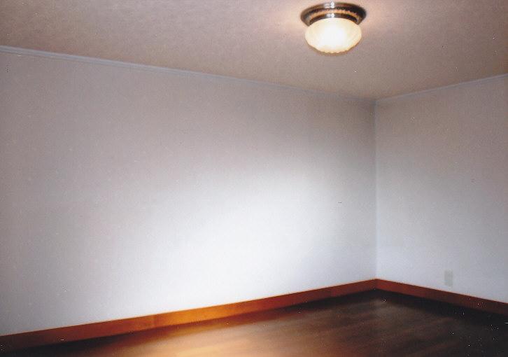 Other introspection. The third floor of the Western-style in that you can use various
