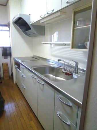 Kitchen. A clean kitchen