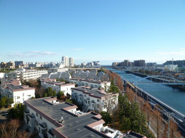 View photos from the dwelling unit