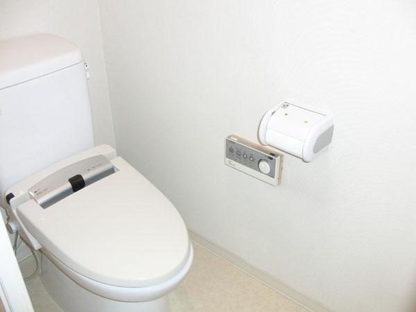 Toilet. Toilet, of course Washlet ☆