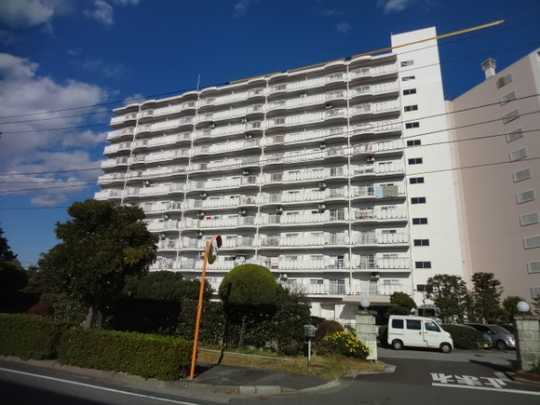 Local appearance photo. Sankopo is Urayasu Building B. Large-scale repair work already (2013 November completed)