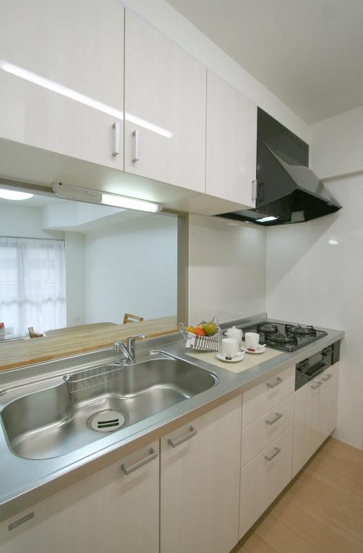 Kitchen. Kitchen (2013 October shooting)