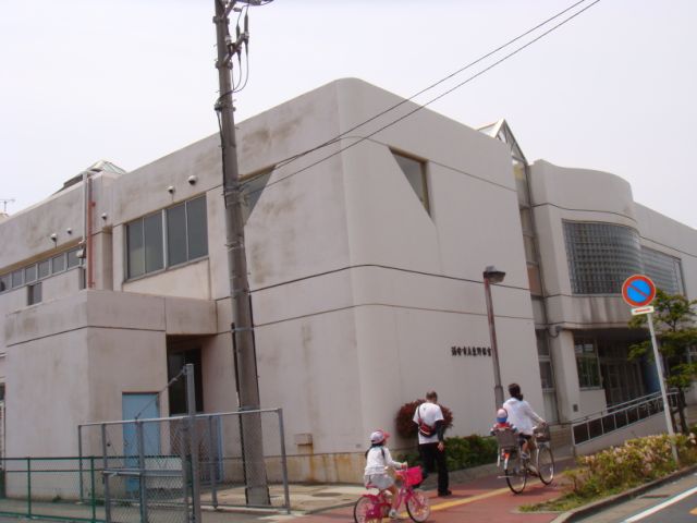 kindergarten ・ Nursery. Higashino nursery school (kindergarten ・ 380m to the nursery)