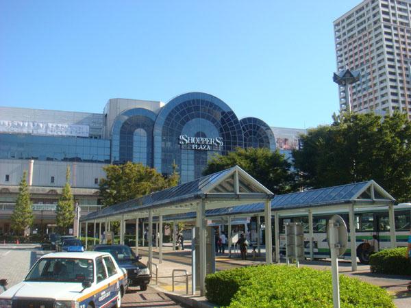 Supermarket. Shoppers Plaza Shin-Urayasu ・ Directly in the 50m pedestrian deck to MONA Shin-Urayasu