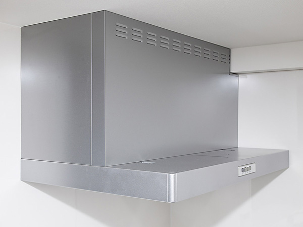 Kitchen.  [Rectification Backed range hood] It has adopted the current plate to up the suction efficiency of the air to the range hood. Care is also easy, Oil stains also get easily wipe.