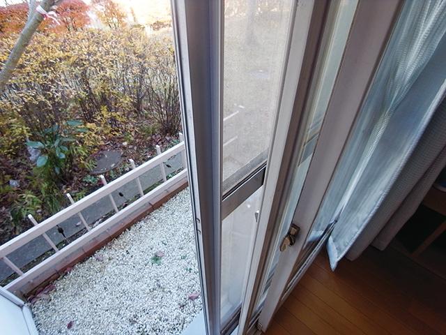 Non-living room. Double sash