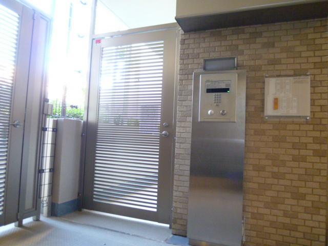 Other introspection. Triple security system there is a auto lock also in building the residence enters