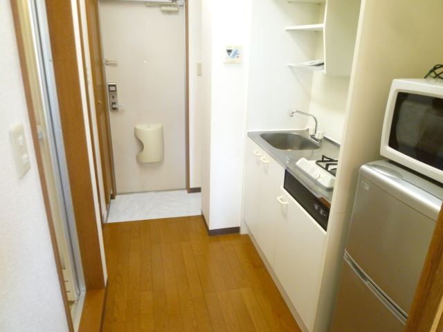 Kitchen. kitchen ・ refrigerator ・ microwave