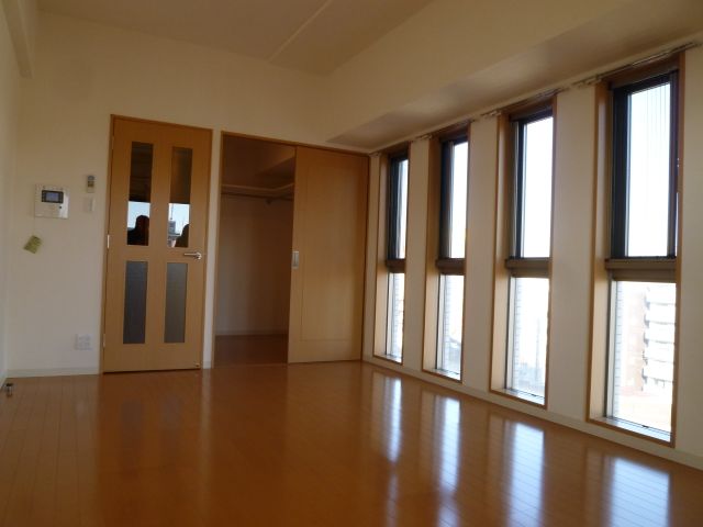 Living and room. Western style room ・ It will be helpful photo.