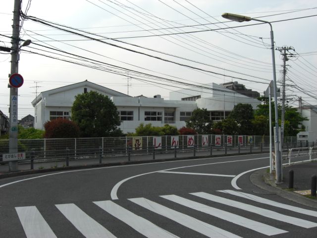 kindergarten ・ Nursery. Shinmei kindergarten (kindergarten ・ 280m to the nursery)