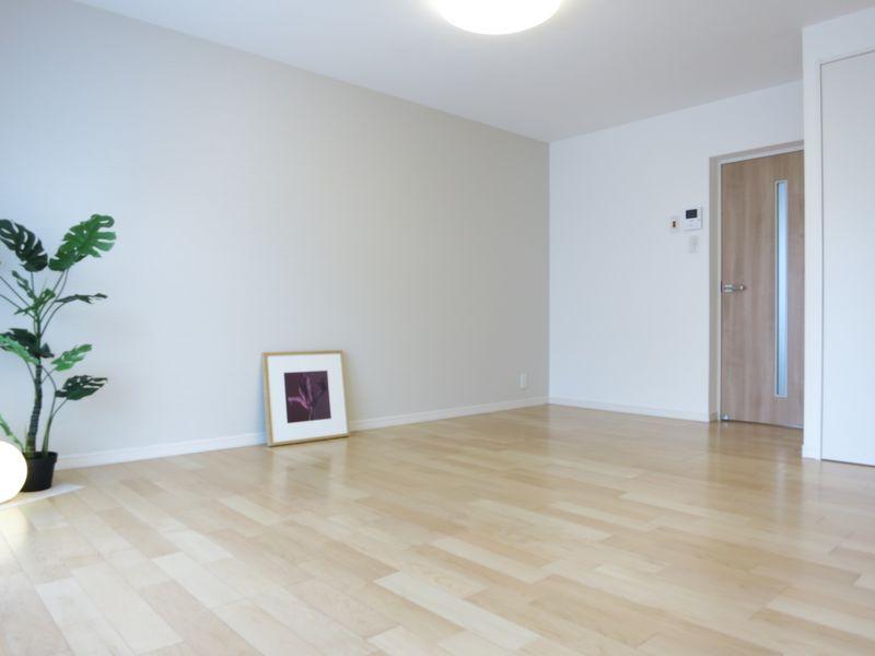 Living. The field situation, There is the case that specifications may be changed.