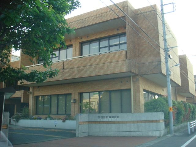 library. Urayasu 350m until the Public Library Horie Branch (library)