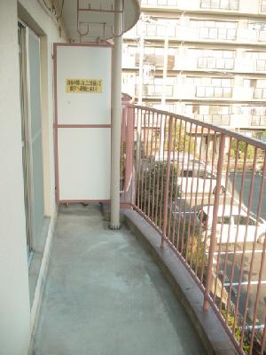 Balcony.  ☆ Popularity of RC apartment type