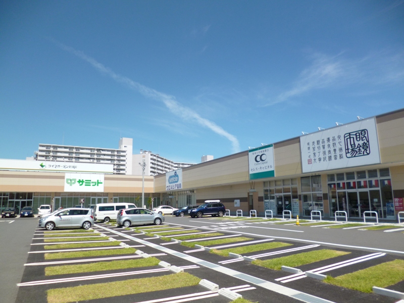 Dorakkusutoa. Uerushia Life Garden Urayasu shop 816m until (drugstore)