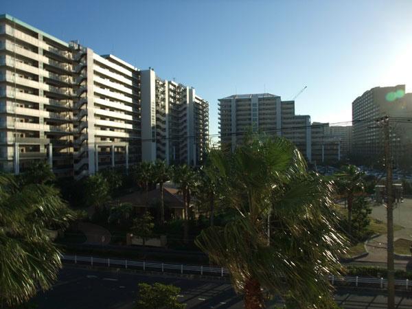 Other. Reminiscent of the urban resort