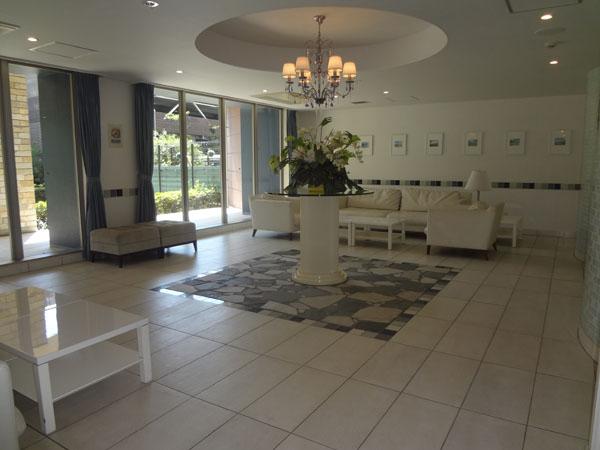 Other common areas. On the first floor is, There is a lounge, such as a hotel, This is useful when visitors