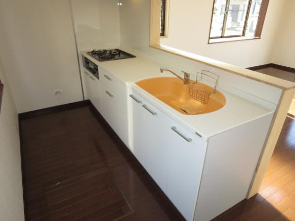 Kitchen. Yamaha system kitchen top plate and sink artificial marble also clean Easy With less scratches!
