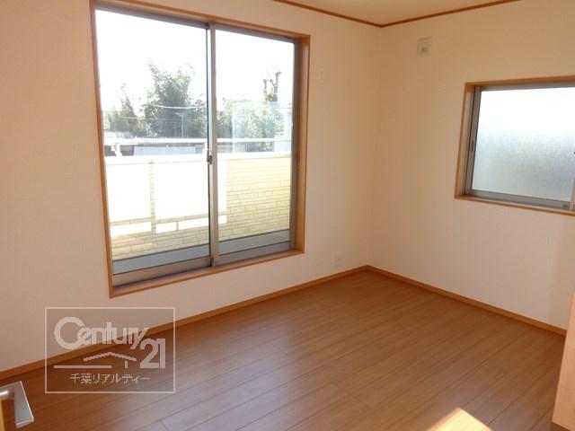 Non-living room. 1 Building Western-style