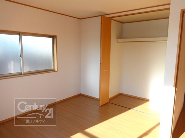 Non-living room. 1 Building Western-style