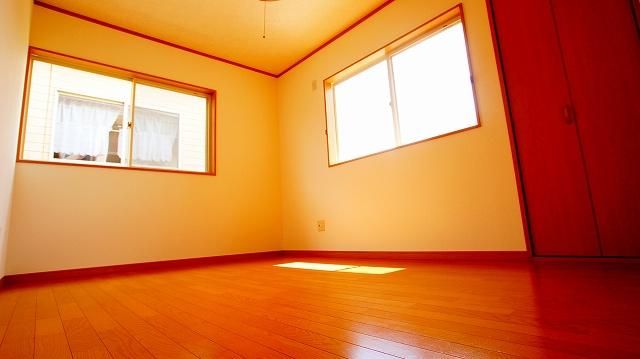 Non-living room. Western C