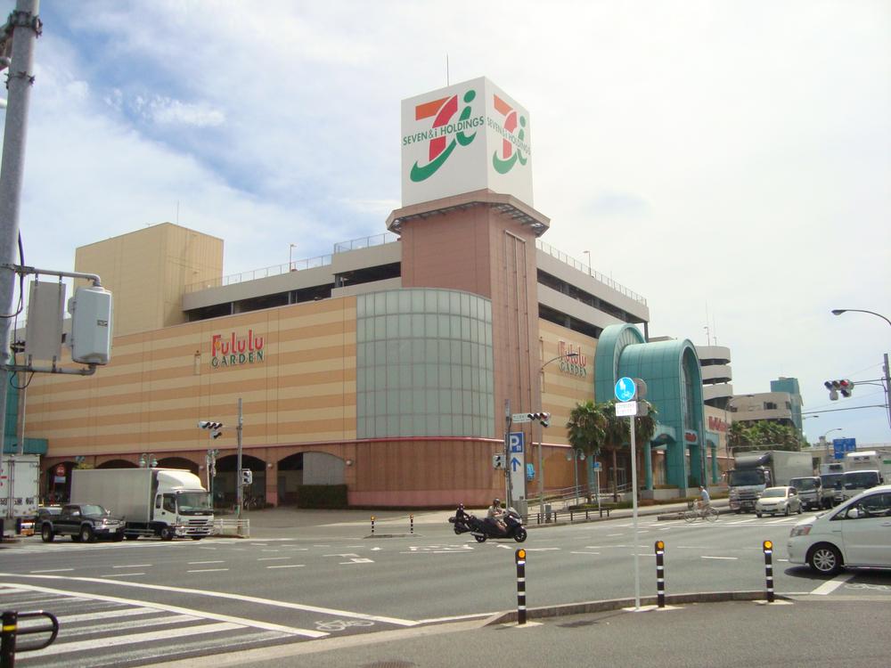 Shopping centre. Until Flour Garden Yachiyo 633m
