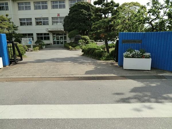 Primary school. Until Minami Owada Elementary School 600m 10 minutes