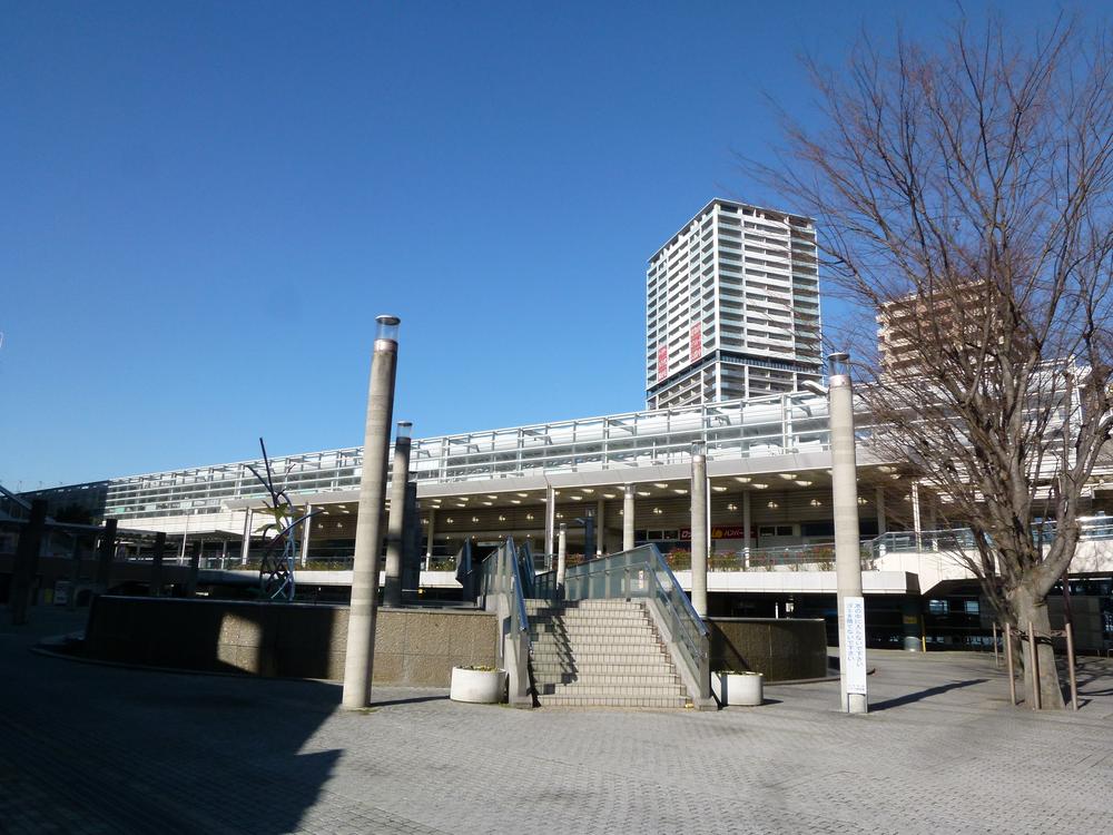station. AzumaYo high-speed rail, "Yachiyo Midorigaoka" 400m to the station