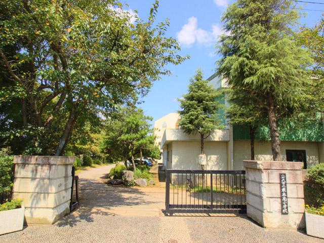 Primary school. Yachiyo 270m up to municipal Minami Yonemoto Elementary School