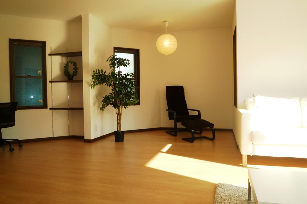 Living. Indoor (11 May 2013) Shooting