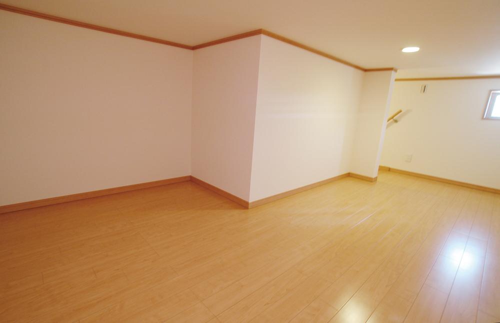 Receipt. At space (attic storage) is a picture.