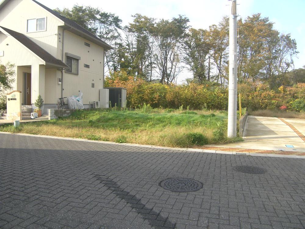 Local land photo. No. Parking is also available for two or more in the large site of about 64 square meters. A wider range of two-family houses, etc. you live!