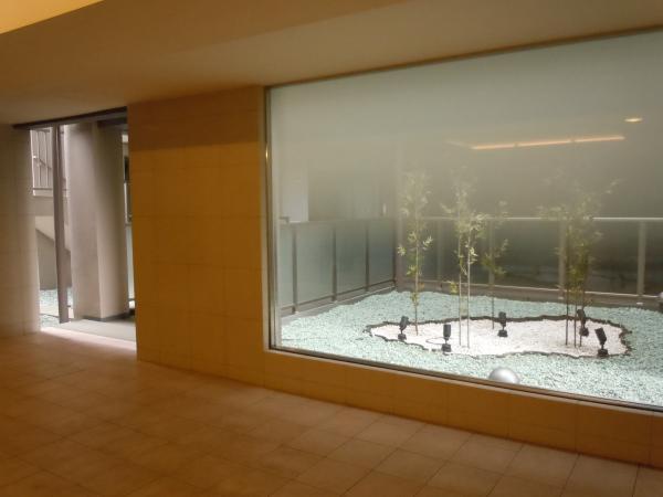 Other common areas. Bamboo is a lovely courtyard