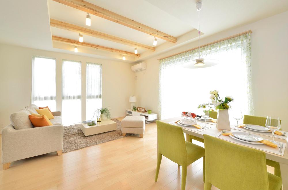 Living.  ■ Living dining <model building> (September 2013) Shooting