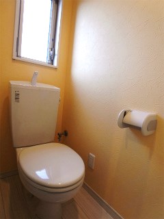 Toilet. Windows have, Ventilation is also down pat