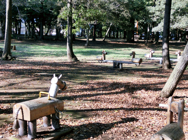 Surrounding environment. Yachiyodai Children's Forest (8-minute walk ・ About 580m)