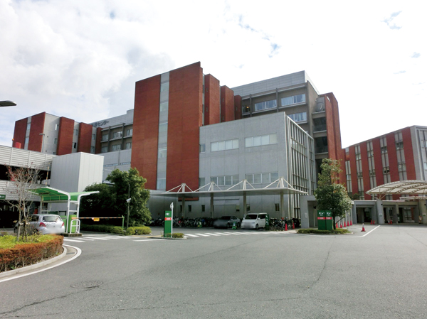 Surrounding environment. Tokyo Women's Medical University Yachiyo Medical Center (about 1.7km)
