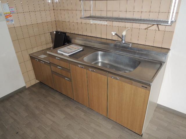 Kitchen. Kitchen sink is also spacious with wide