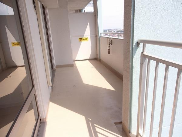 Balcony. Local (12 May 2013) Shooting