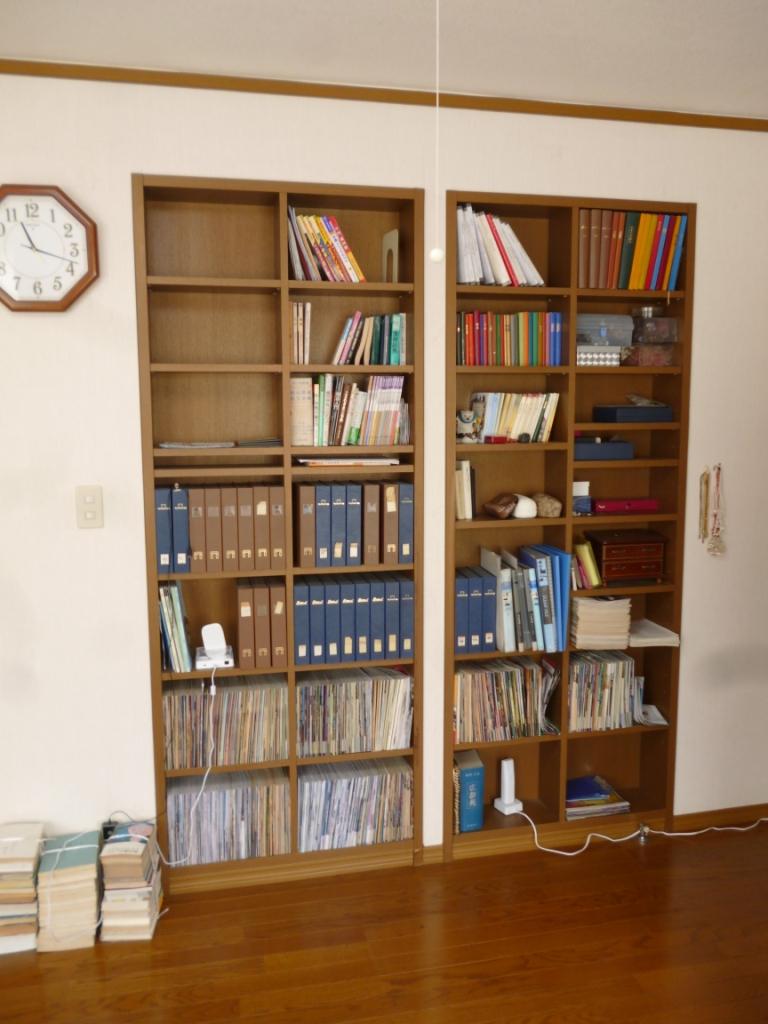 Receipt. Wall storage (bookshelf)