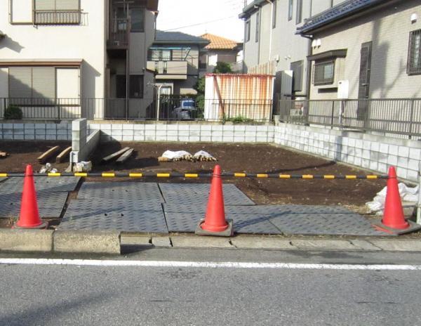 Local photos, including front road